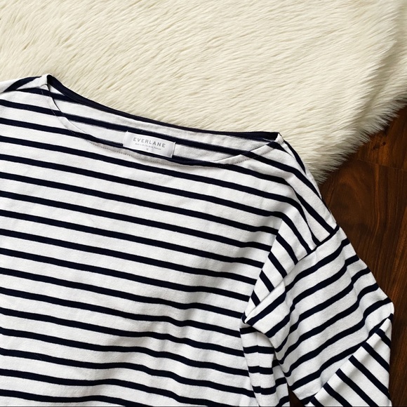 Everlane The Heavyweight Tee Boatneck in Navy Striped - Picture 4 of 7
